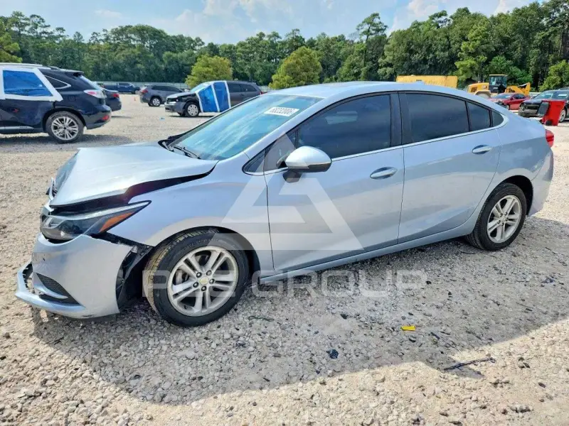 2017 Chevrolet Cruze фото