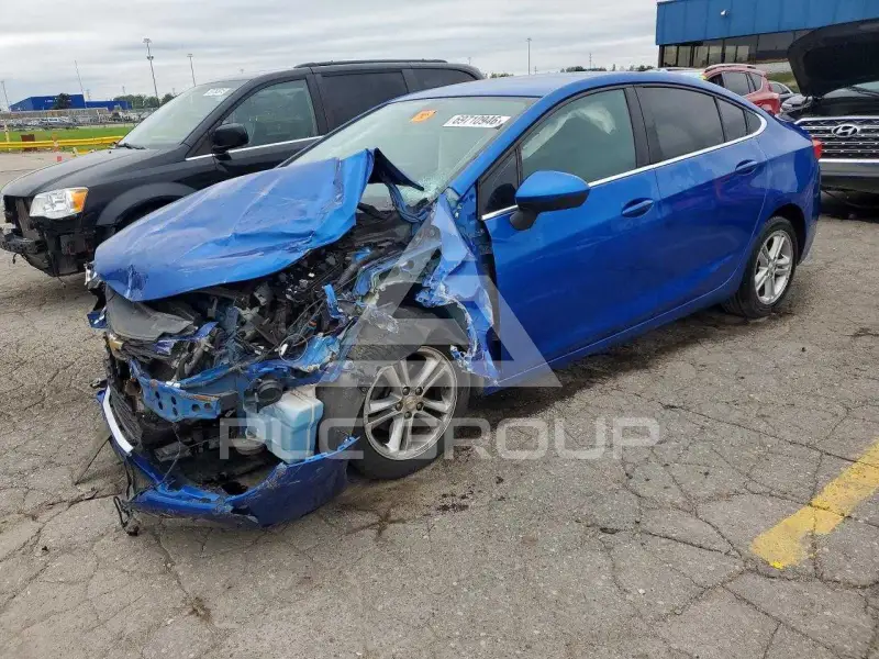 2017 Chevrolet Cruze photo