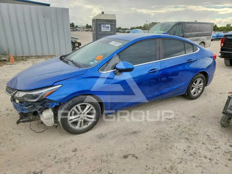 2017 Chevrolet Cruze фото
