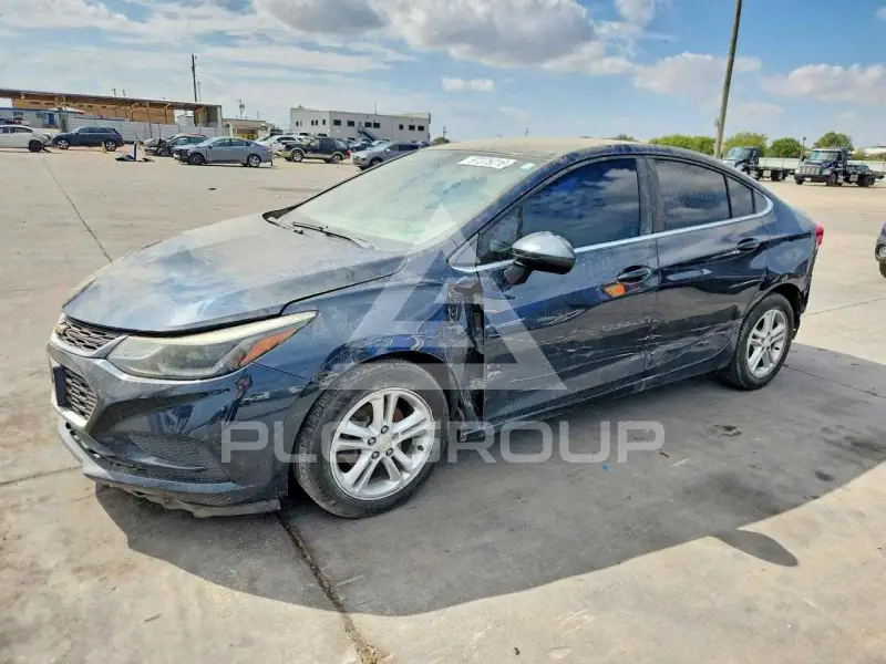 2017 Chevrolet Cruze photo
