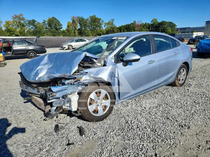 2017 Chevrolet Cruze photo