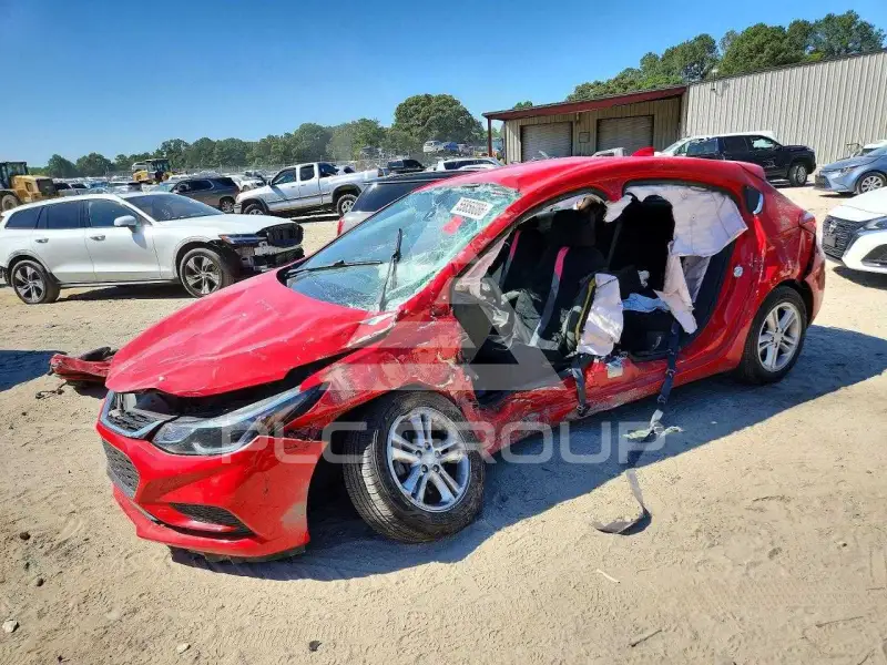 2017 Chevrolet Cruze photo