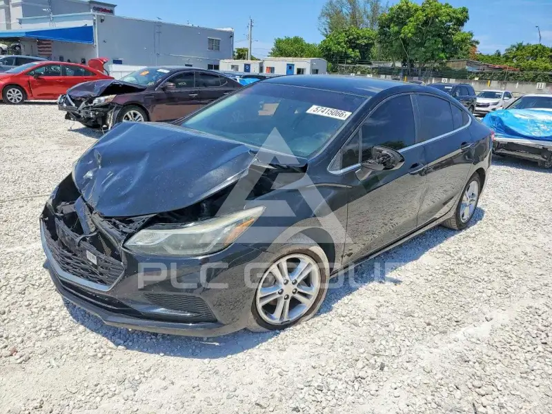 2017 Chevrolet Cruze photo