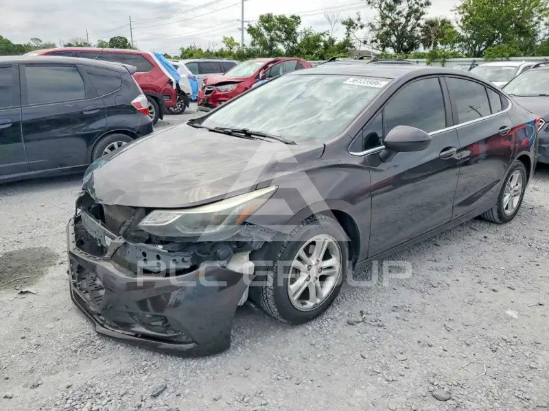 2017 Chevrolet Cruze фото