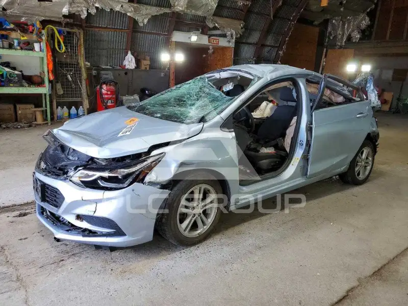 2017 Chevrolet Cruze photo