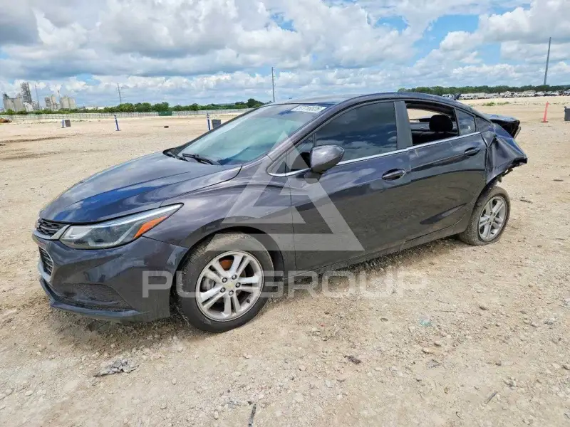 2017 Chevrolet Cruze фото