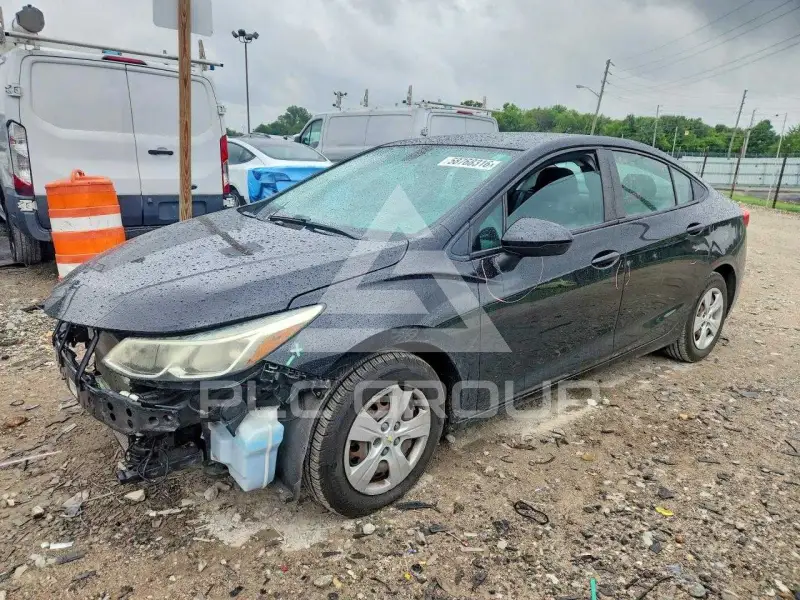 2017 Chevrolet Cruze photo