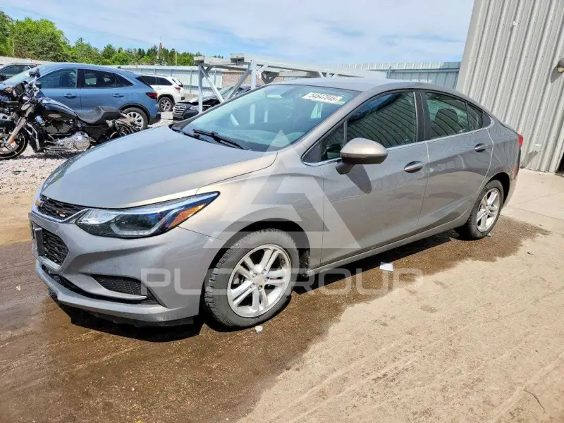 2017 Chevrolet Cruze photo