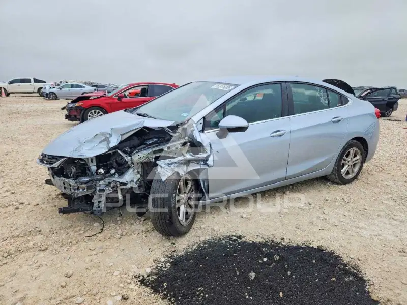 2017 Chevrolet Cruze фото