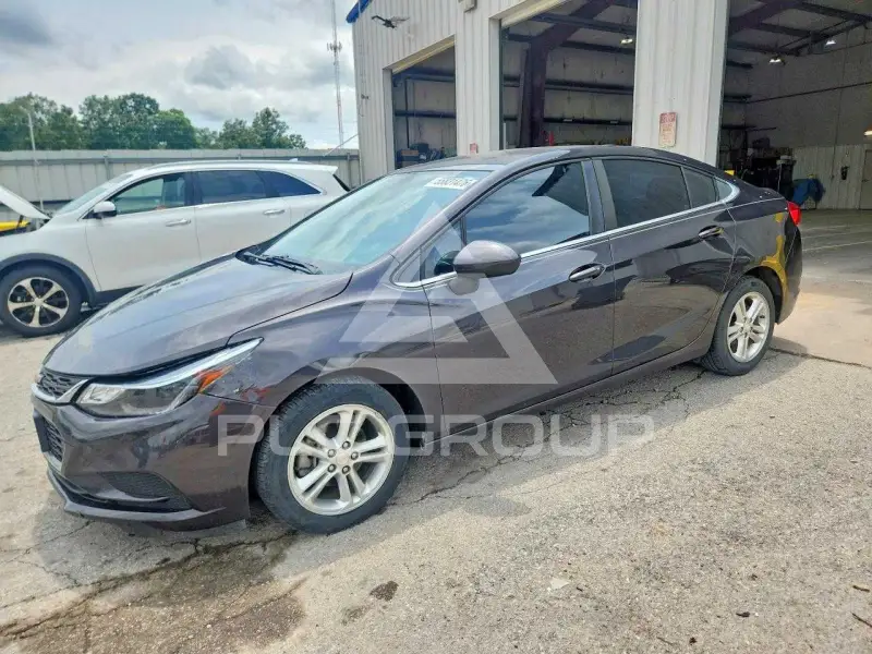 2017 Chevrolet Cruze фото