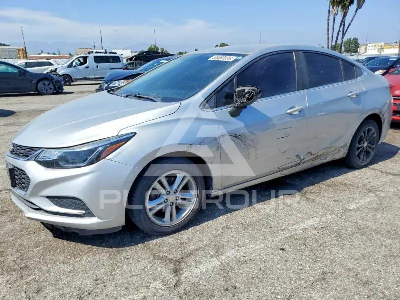 2017 Chevrolet Cruze фото