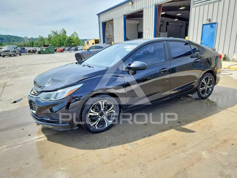 2017 Chevrolet Cruze фото