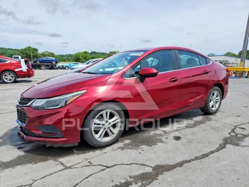 2017 Chevrolet Cruze photo