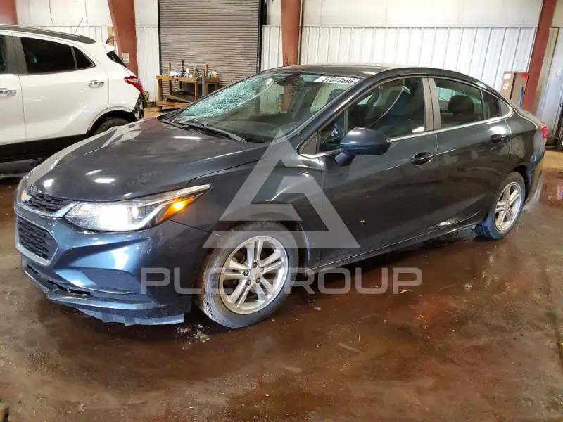 2017 Chevrolet Cruze photo