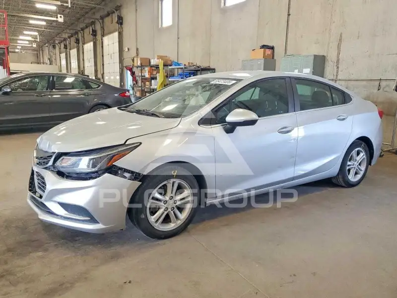 2017 Chevrolet Cruze фото