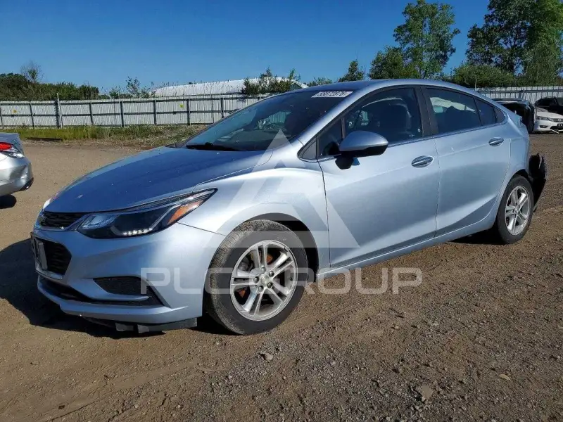 2017 Chevrolet Cruze photo