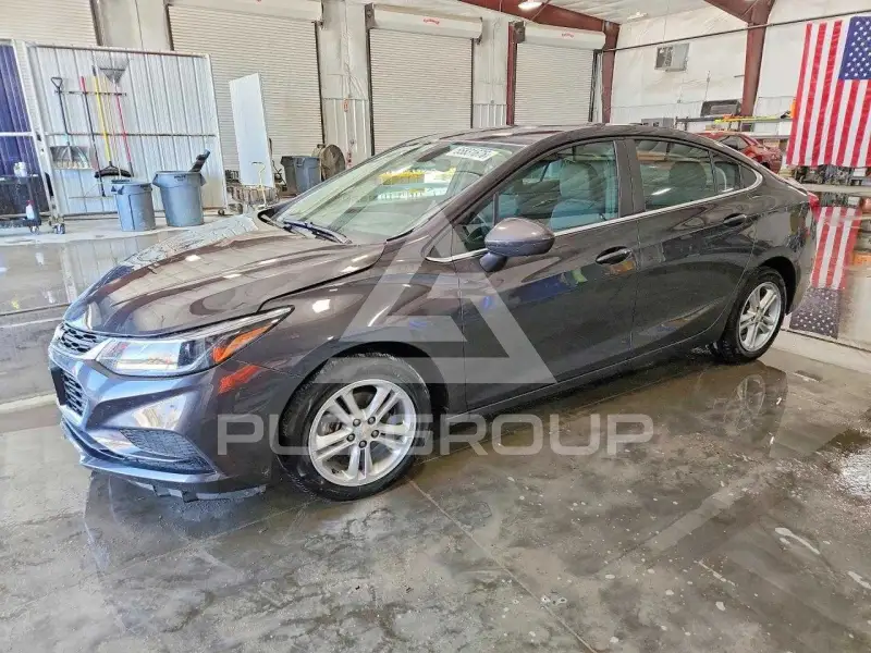 2017 Chevrolet Cruze фото