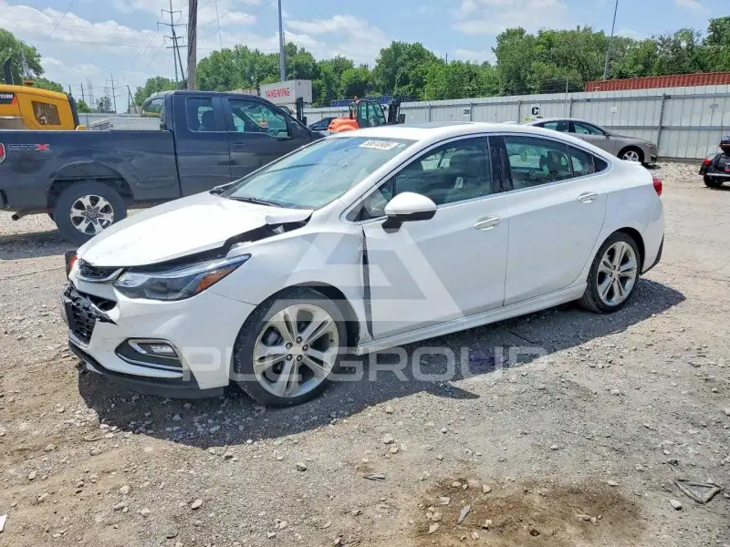 2017 Chevrolet Cruze фото