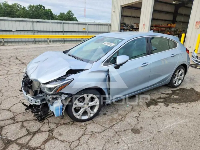 2017 Chevrolet Cruze фото