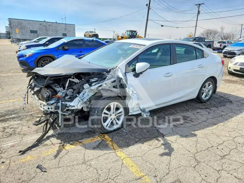 2017 Chevrolet Cruze фото