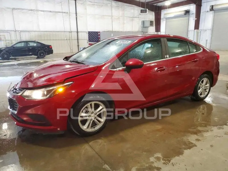 2017 Chevrolet Cruze photo