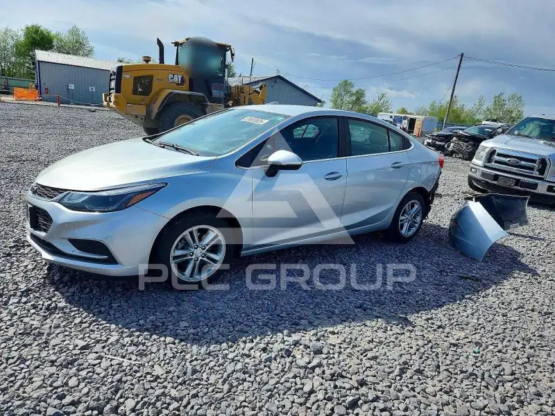 2017 Chevrolet Cruze фото