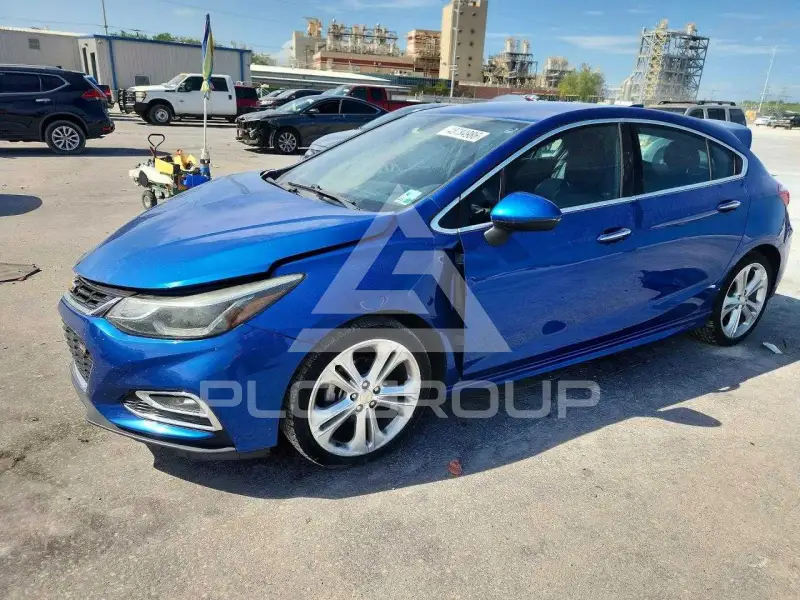 2017 Chevrolet Cruze photo