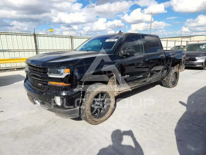 2017 Chevrolet Silverado photo