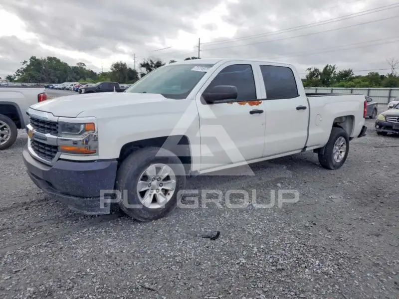 2017 Chevrolet Silverado photo