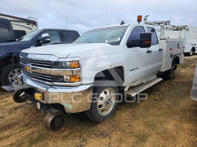 2017 Chevrolet Silverado фото