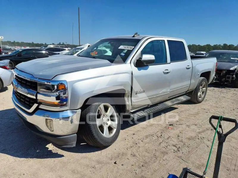 2017 Chevrolet Silverado фото