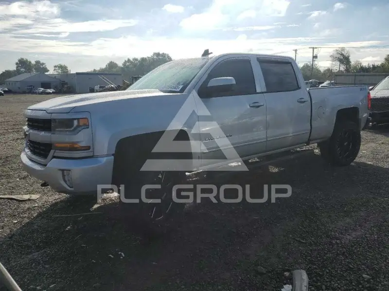 2017 Chevrolet Silverado фото