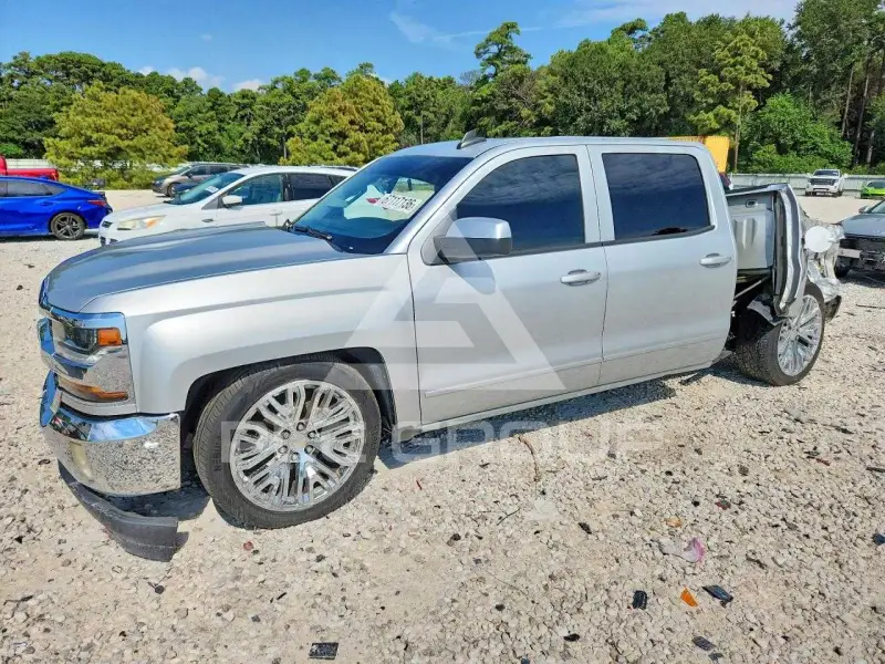 2017 Chevrolet Silverado фото