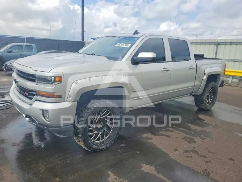 2017 Chevrolet Silverado фото