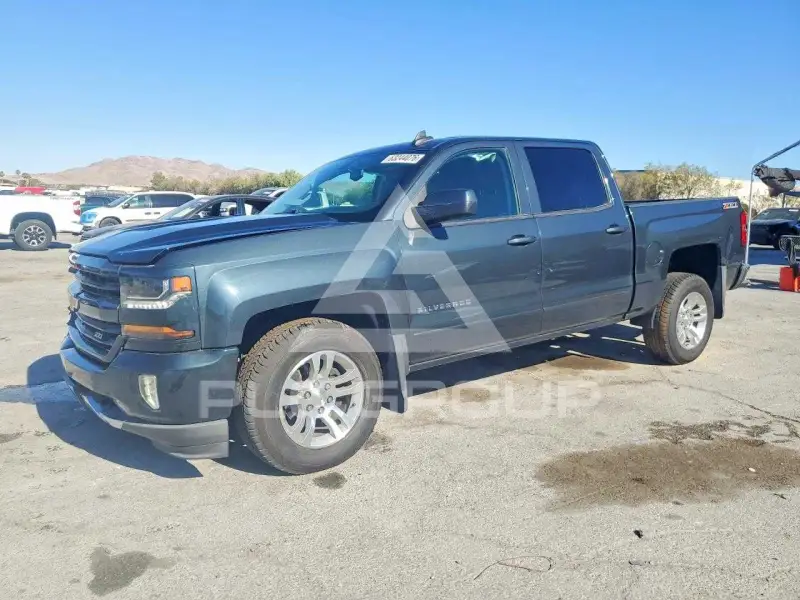 2017 Chevrolet Silverado photo