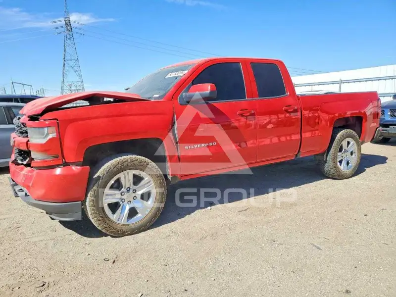 2017 Chevrolet Silverado фото