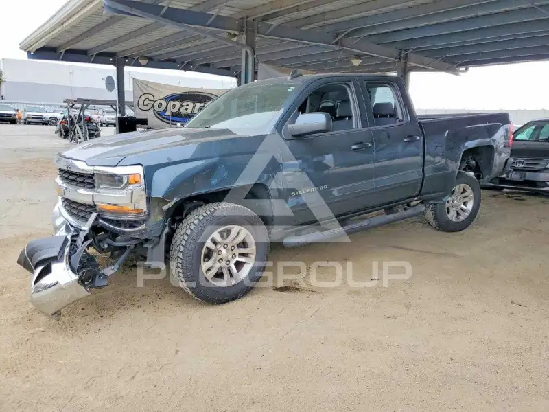 2017 Chevrolet Silverado фото