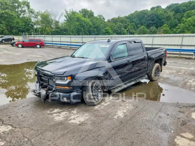 2017 Chevrolet Silverado фото