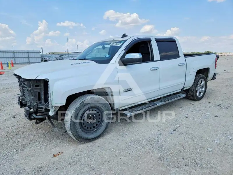 2017 Chevrolet Silverado photo