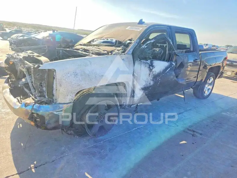 2017 Chevrolet Silverado photo