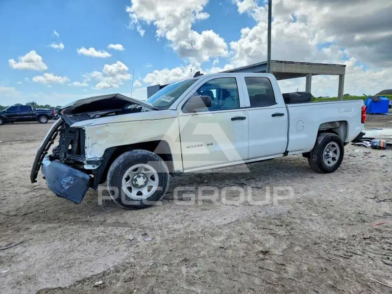 2017 Chevrolet Silverado photo