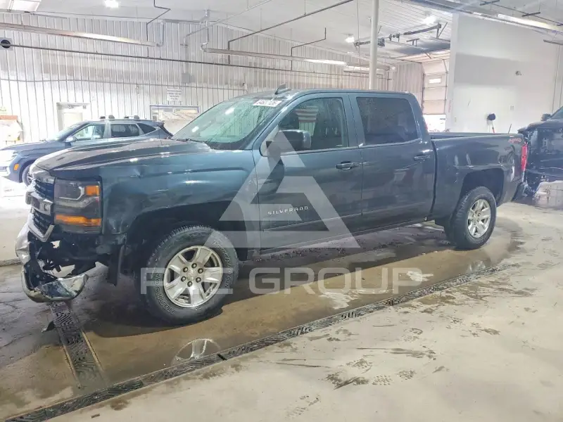 2017 Chevrolet Silverado фото