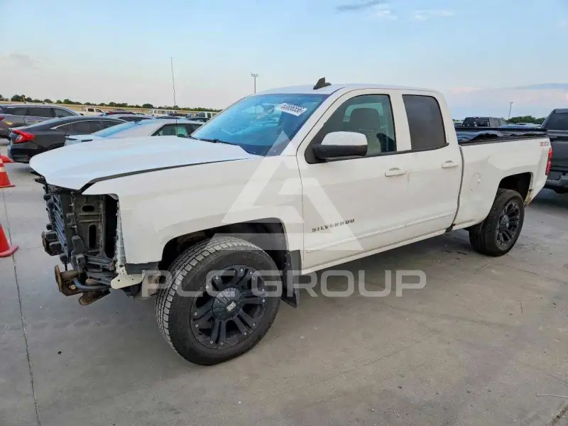 2017 Chevrolet Silverado фото
