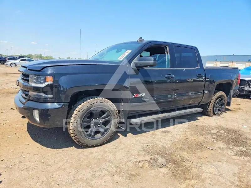 2017 Chevrolet Silverado фото