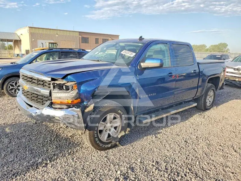 2017 Chevrolet Silverado фото