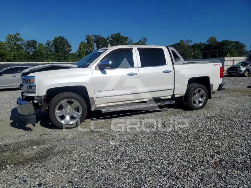 2017 Chevrolet Silverado фото