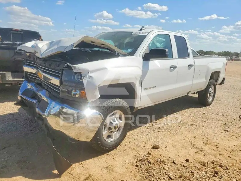 2017 Chevrolet Silverado photo