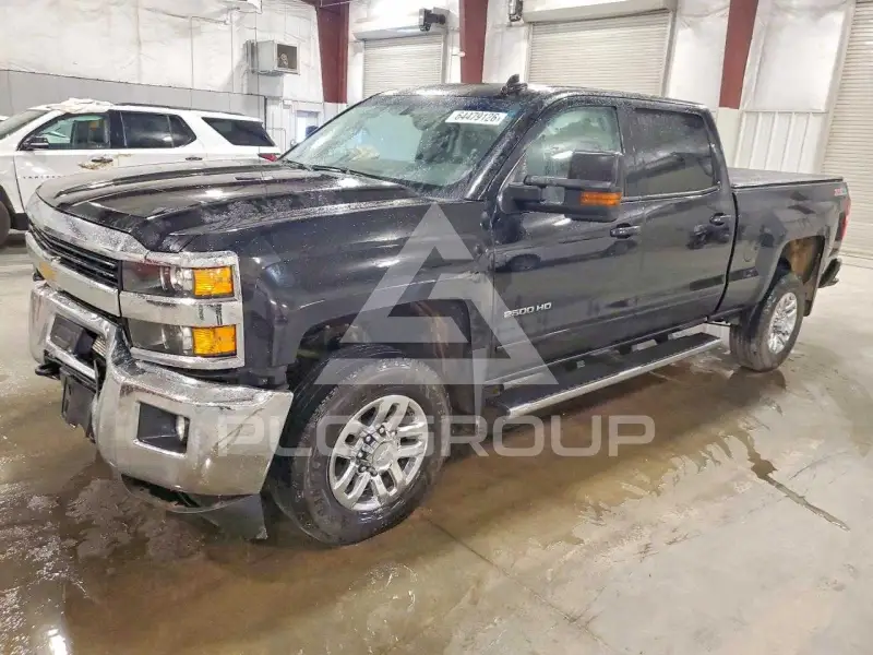2017 Chevrolet Silverado фото
