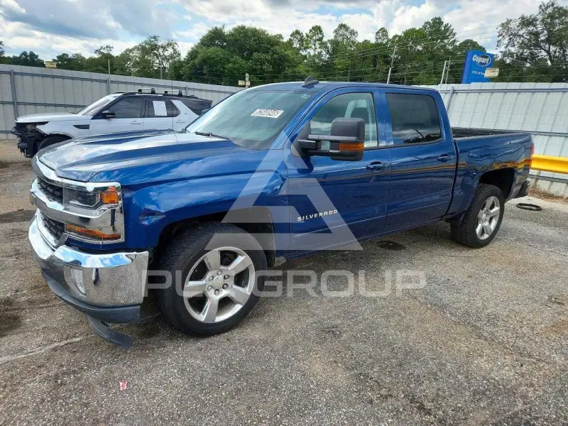 2017 Chevrolet Silverado photo