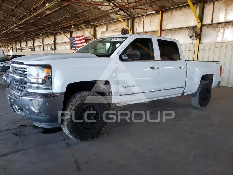 2017 Chevrolet Silverado фото